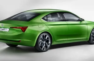 Nowa Skoda Superb bez kamuflażu — zdjęcie 4