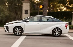Toyota stawia na wodór — zdjęcie 7