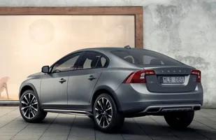Volvo S60 Cross Country — zdjęcie 7