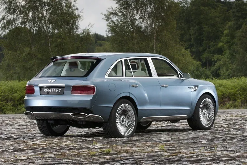 Bentley EXP 9 F