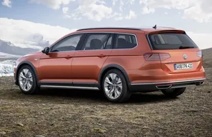 Oficjalnie: Volkswagen Passat Alltrack — zdjęcie 8