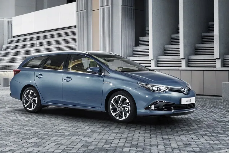 Toyota Auris po liftingu