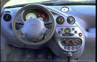 Ford Ka - kultowe miejskie auto — zdjęcie 2
