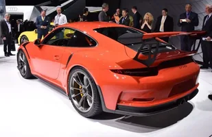 Oficjalnie: Porsche 911 GT3 RS — zdjęcie 4