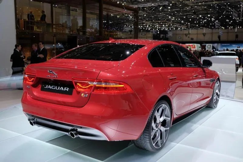 Jaguar XE S