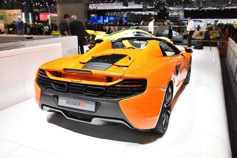 McLaren 650S