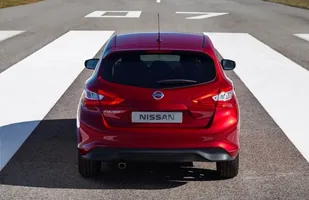 Nissan Pulsar ze 190-konnym silnikiem — zdjęcie 4