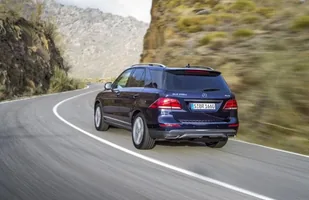 Mercedes-Benz GLE po liftingu — zdjęcie 10