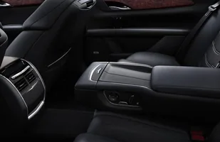 Oto Cadillac CT6 — zdjęcie 4