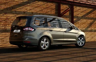 Nowy Ford Galaxy — zdjęcie 7