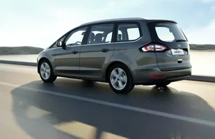Nowy Ford Galaxy — zdjęcie 9