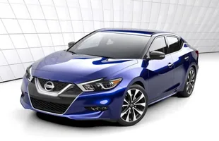 Całkiem nowy Nissan Maxima — zdjęcie 4