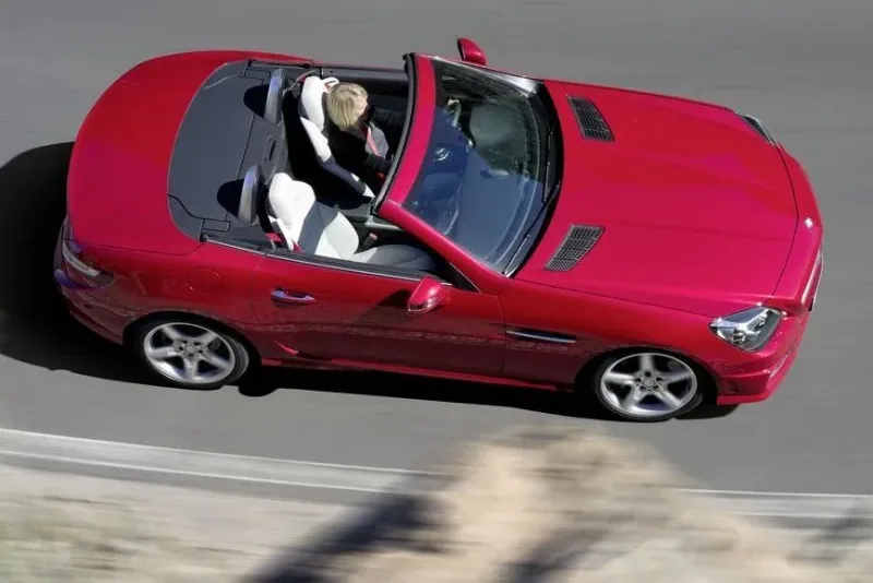 Mercedes SLK z nowymi silnikami