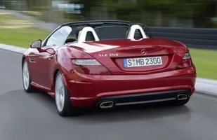 Mercedes SLK z nowymi silnikami — zdjęcie 7
