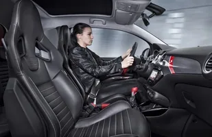 Opel Adam Rocks S — zdjęcie 7