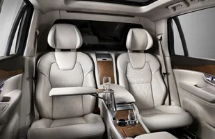 Volvo XC90 Excellence. Luksus! — zdjęcie 4