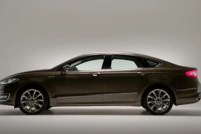 Ford Vignale Mondeo