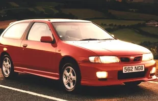 Nissan Almera I -  tylko ta rdza... — zdjęcie 2