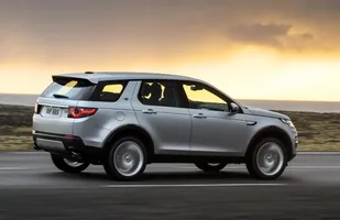 Land Rover Discovery Sport z nowymi silnikami — zdjęcie 2