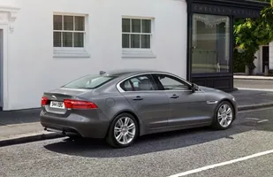 Jaguar XE wyceniony — zdjęcie 3