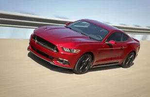 Oto Ford Mustang 2016 — zdjęcie 2