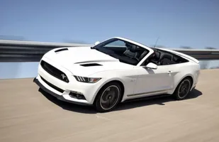 Oto Ford Mustang 2016 — zdjęcie 6