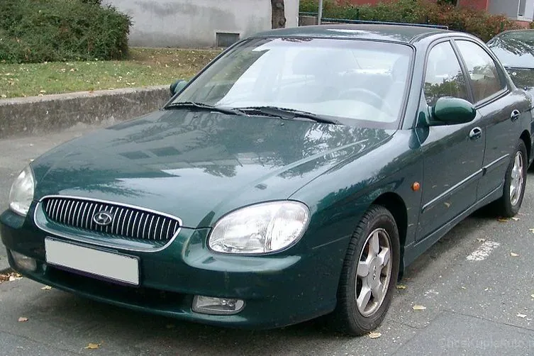 Hyundai Sonata III generacji