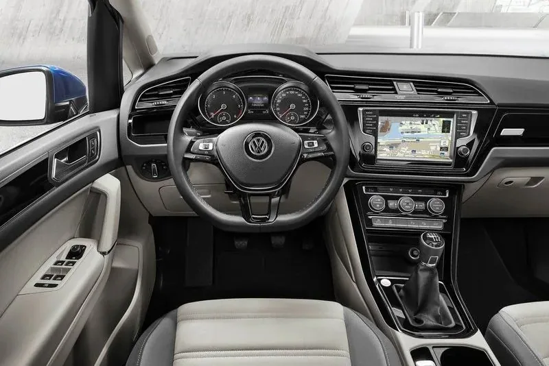 Nowy Volkswagen Touran