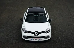 Renault Clio R.S. Trophy 220 EDC. Cena — zdjęcie 12