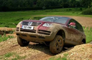 VW Touareg - drogo, ale prestiżowo — zdjęcie 2