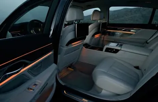 BMW serii 7 po raz szósty! — zdjęcie 12