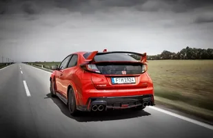 Honda Civic Type R — zdjęcie 11