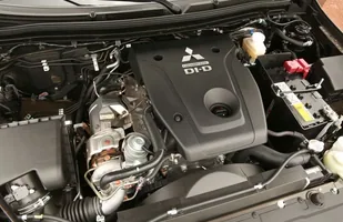 Jaki będzie nowy Mitsubishi L200 — zdjęcie 8