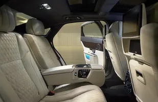 Jaguar XJ po liftingu — zdjęcie 4