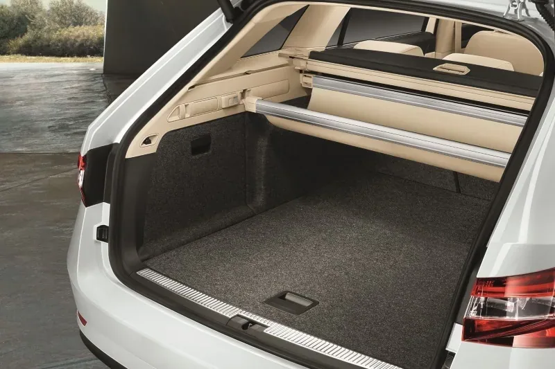 Skoda Superb Combi
