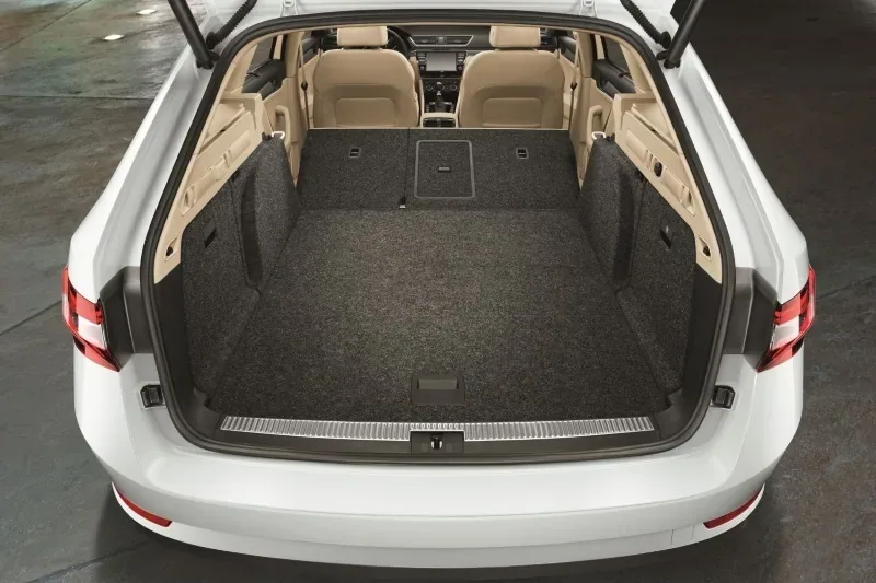 Skoda Superb Combi