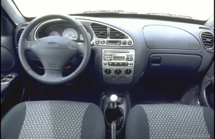 Małe coupe? Może Ford Puma — zdjęcie 5