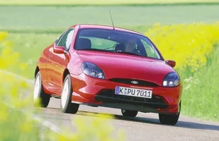 Małe coupe? Może Ford Puma — zdjęcie 6