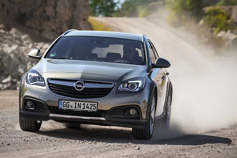 Opel Insignia Country Tourer
