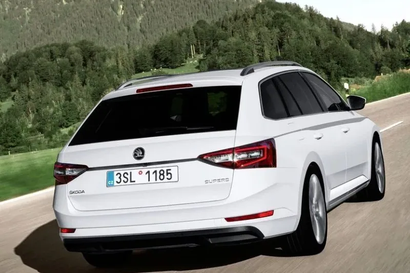 Skoda Superb Combi