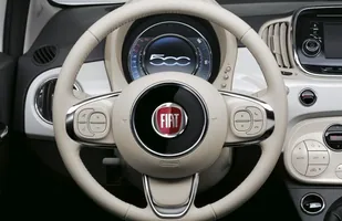 "Nowy" nowy Fiat 500 — zdjęcie 12