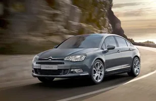 Citroen C5 z nowymi silnikami Diesla — zdjęcie 4
