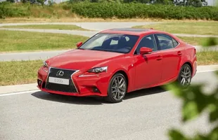 Lexus  IS 200t - znamy ceny! — zdjęcie 2