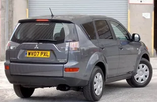 Używane: Mitsubishi Outlander II — zdjęcie 4