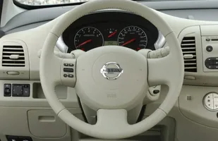 Nissan Micra - do miasta, tylko dla kobiety? — zdjęcie 2