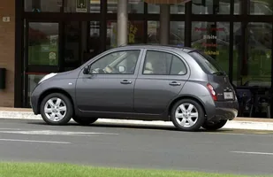 Nissan Micra - do miasta, tylko dla kobiety? — zdjęcie 4