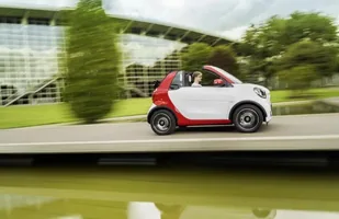 Oto nowy Smart Fortwo cabrio — zdjęcie 8