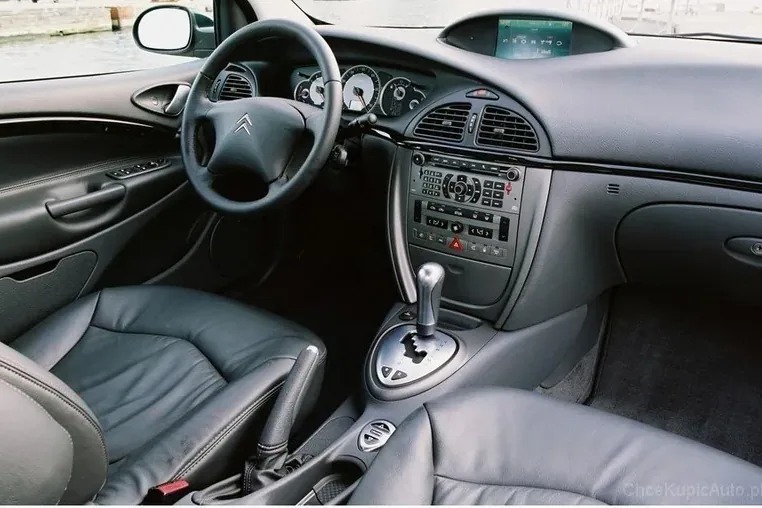 Wnętrze po liftingu w 2004 roku