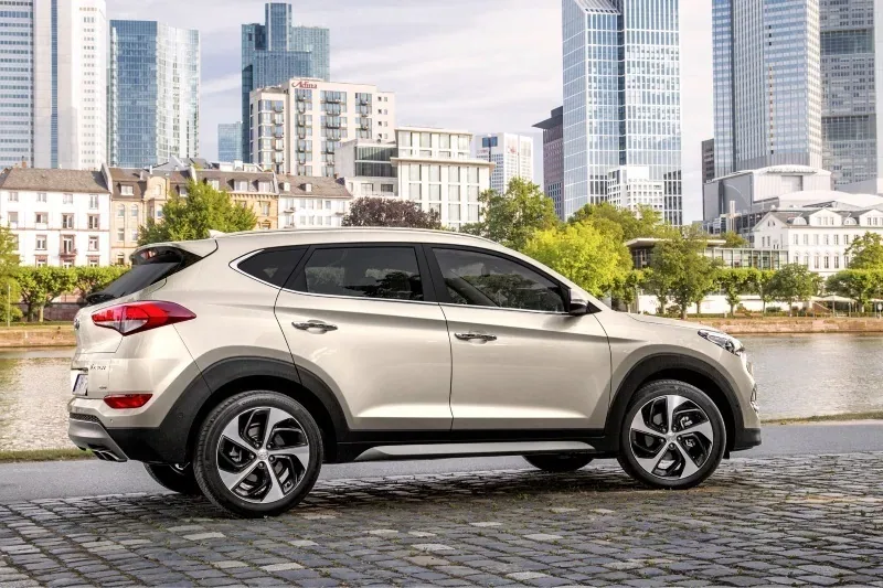 Hyundai Tucscon