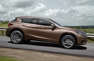 Infiniti Q30. Pierwszy kompakt! — zdjęcie 11